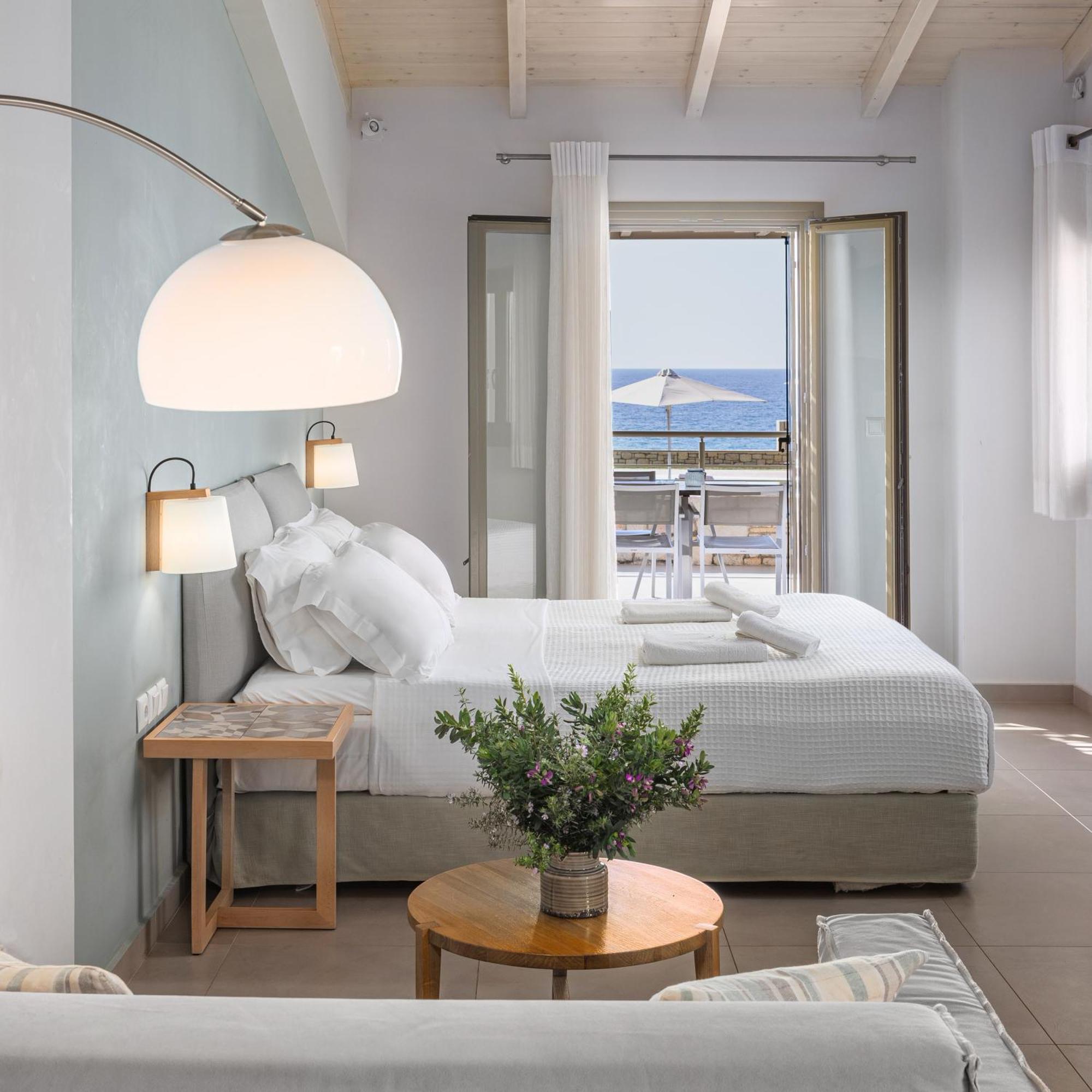 Callisto Seaside Homes & Suites Marathopoli Luaran gambar